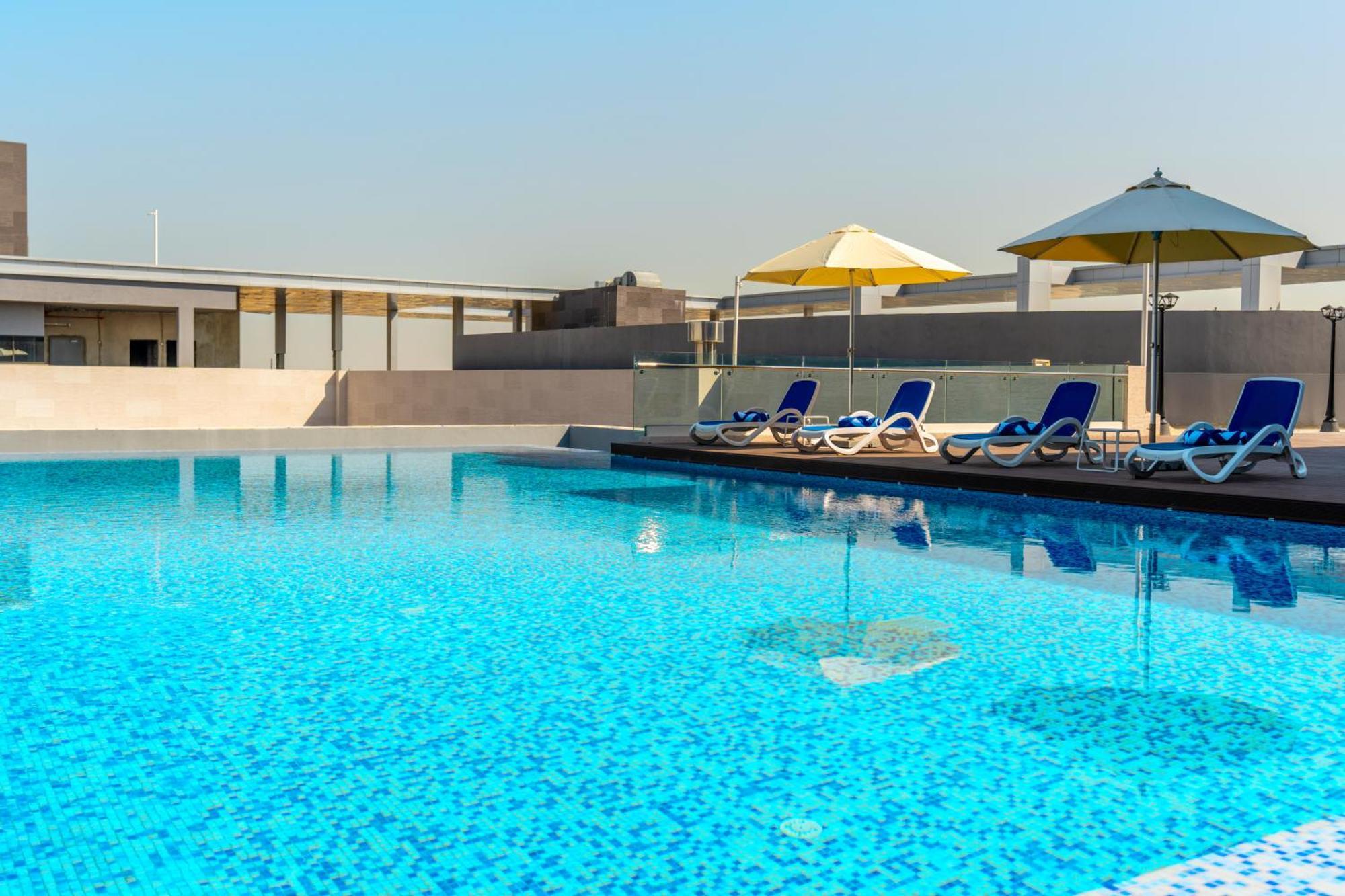 West Walk Retaj Hotel Al Rayyan Buitenkant foto