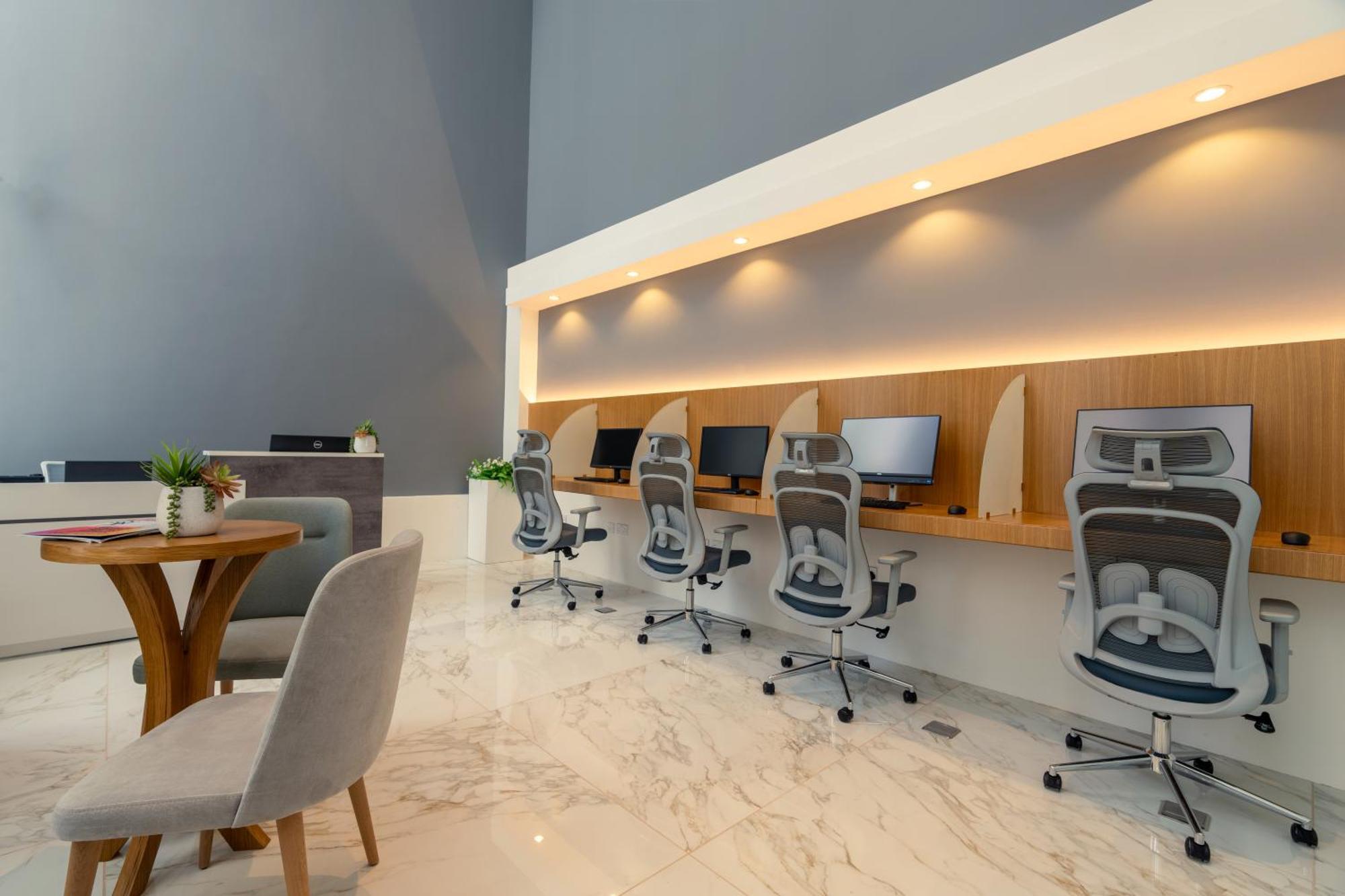 West Walk Retaj Hotel Al Rayyan Buitenkant foto