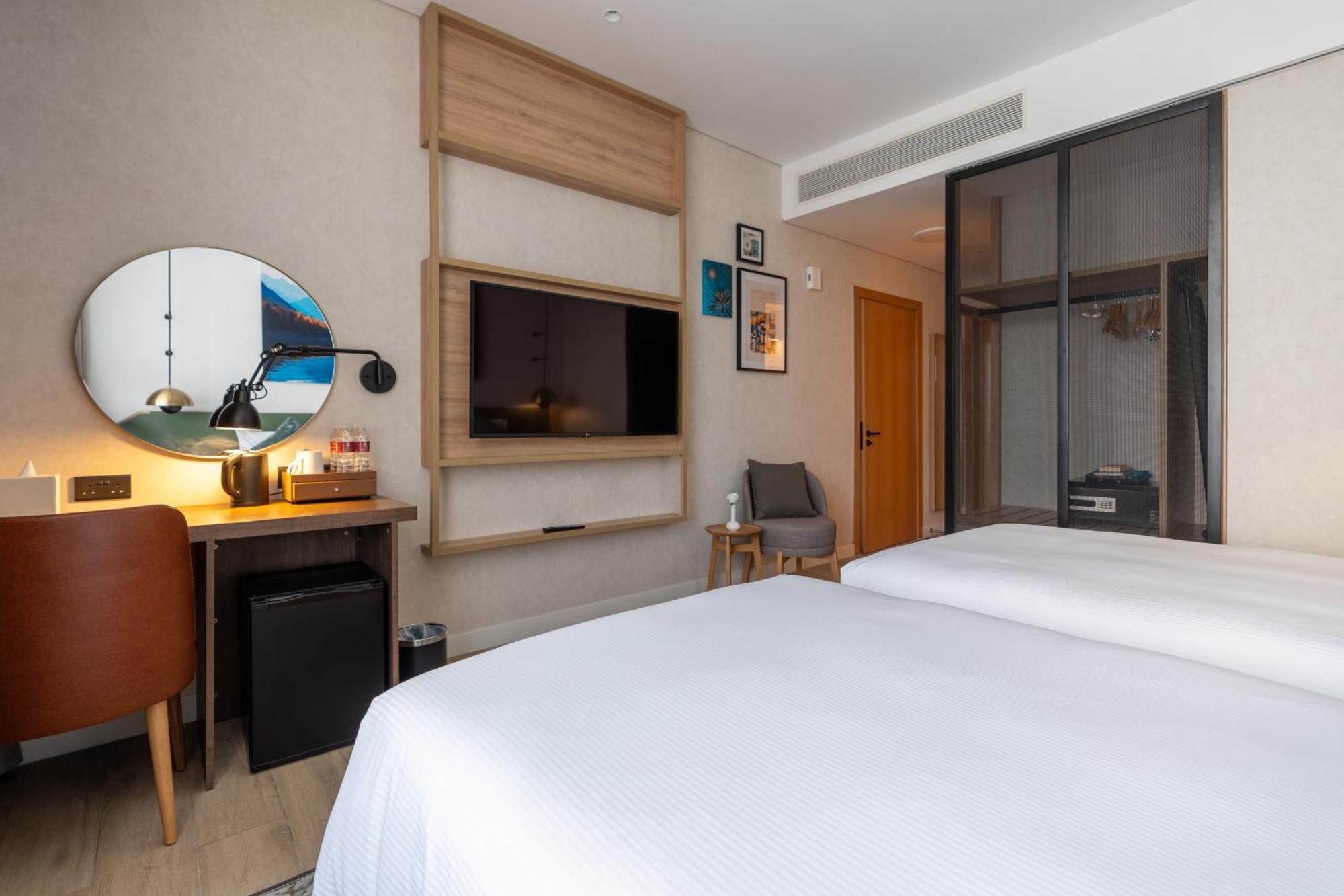 West Walk Retaj Hotel Al Rayyan Buitenkant foto