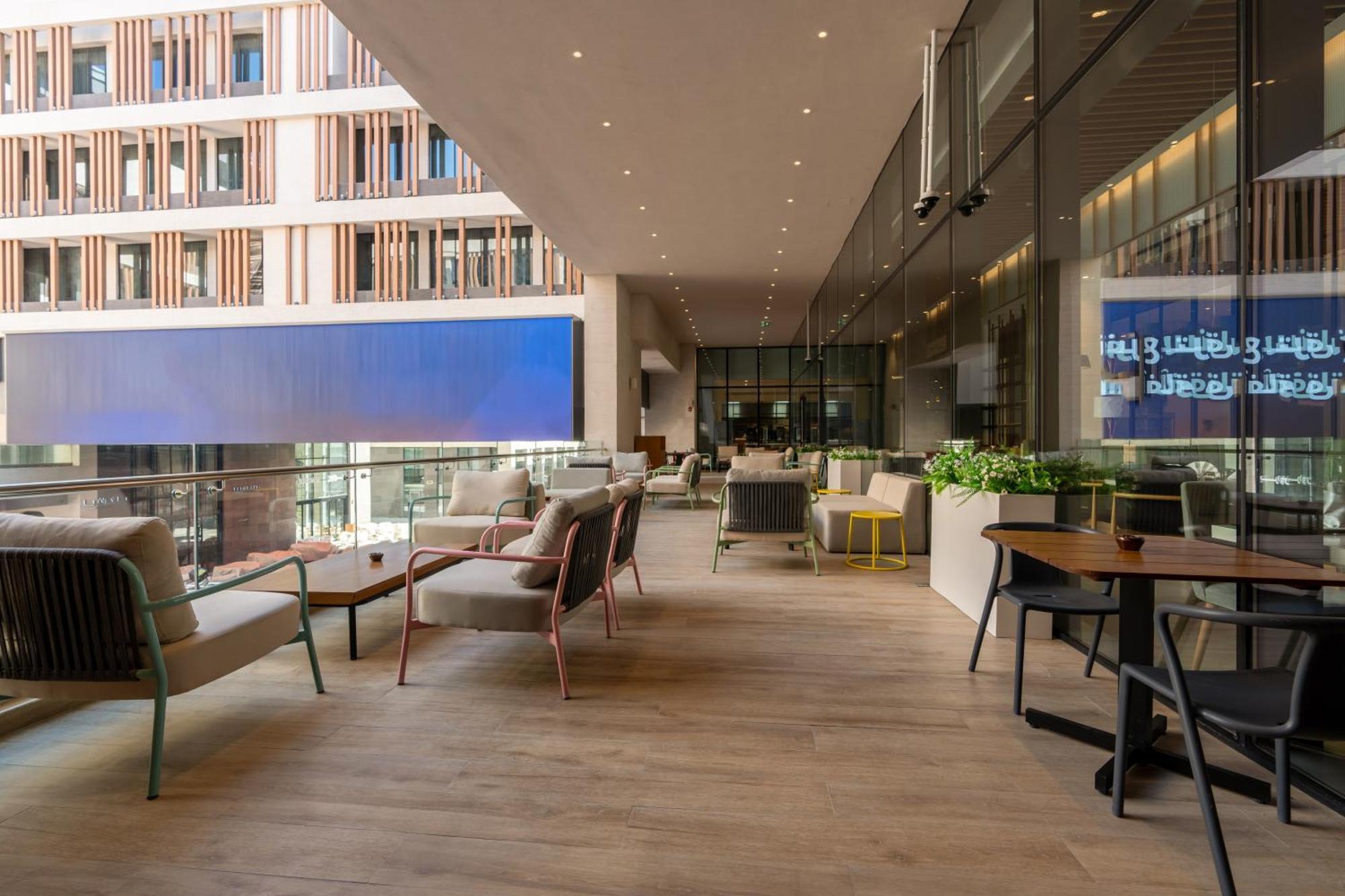 West Walk Retaj Hotel Al Rayyan Buitenkant foto